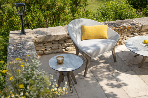 How to Choose Patio Furniture That Feels Right for the Size of Your Space